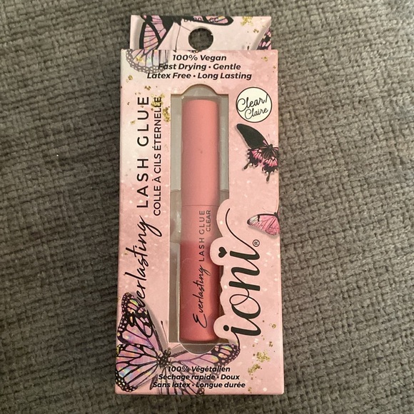 Ioni mink lashes and Lash Glue - Picture 3 of 3